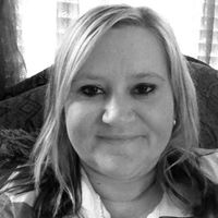 Stephanie Bowman Photo 15