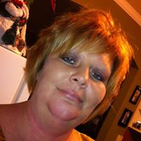 Angela Skidmore Photo 37