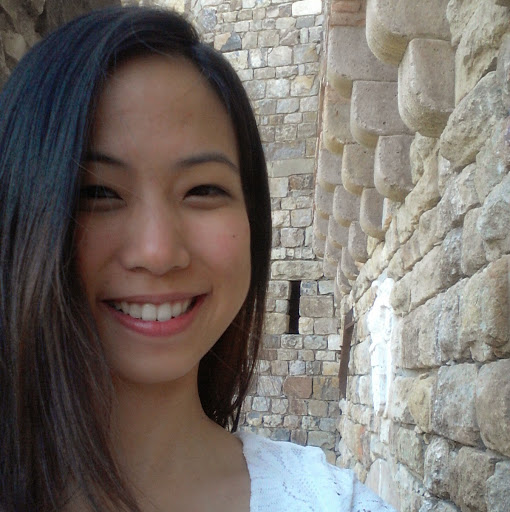 Elizabeth Lam Photo 32