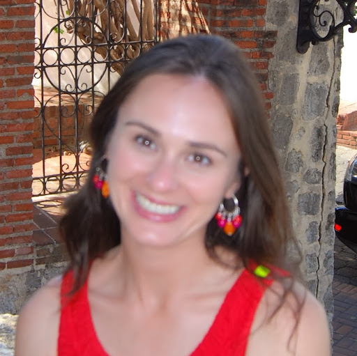 April Hurley Photo 32