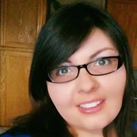 Danielle Barnett Photo 15