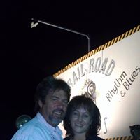 Debbie Hollan Photo 6