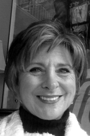 Sharon Winters Photo 3