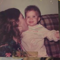 Kristy Thomas Photo 12