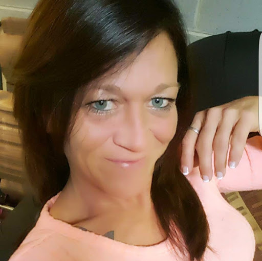 Connie Franklin Photo 14