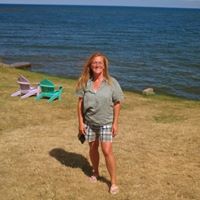 Julie Stoddard Photo 13