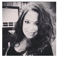 Claudia Rhoades Photo 7