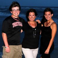 Julie Busch Photo 13