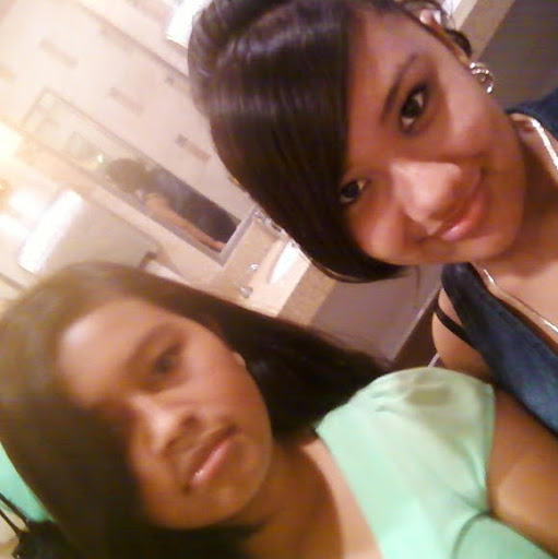 Jackie Guzman Photo 15