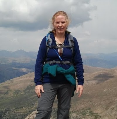 Kristine Barnes Photo 16