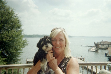 Carol Cox Photo 32