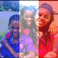 Connie Holland Photo 11