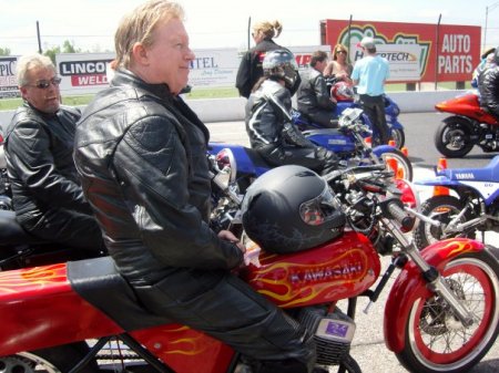 Gary Garrett Photo 35