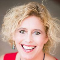 Kristine Reese Photo 11