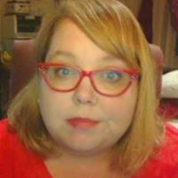 April Walsh Photo 40