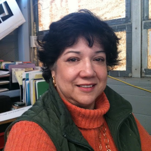 Laura Luna Photo 17
