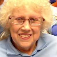 Loretta Reynolds Photo 16
