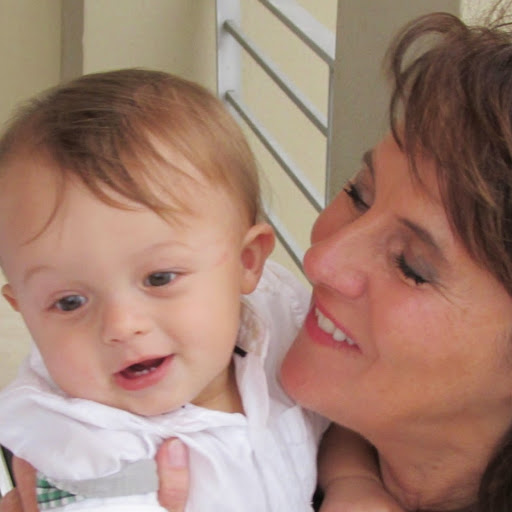 Debbie Roberson Photo 21