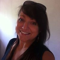 Samantha Gillett Photo 9