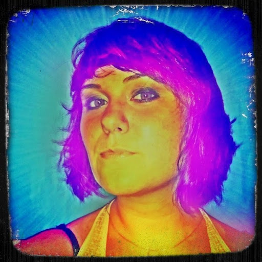 Laura Hepburn Photo 4