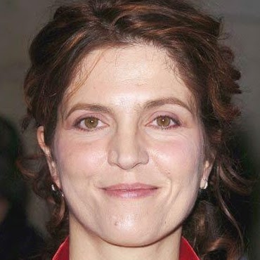 Agnes Taylor Photo 24