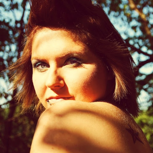 Sarah Plunkett Photo 23