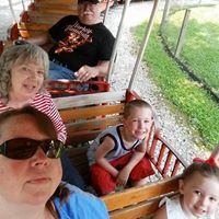 Cindy Hooper Photo 40