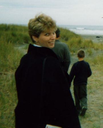 Kirsten Peterson Photo 33