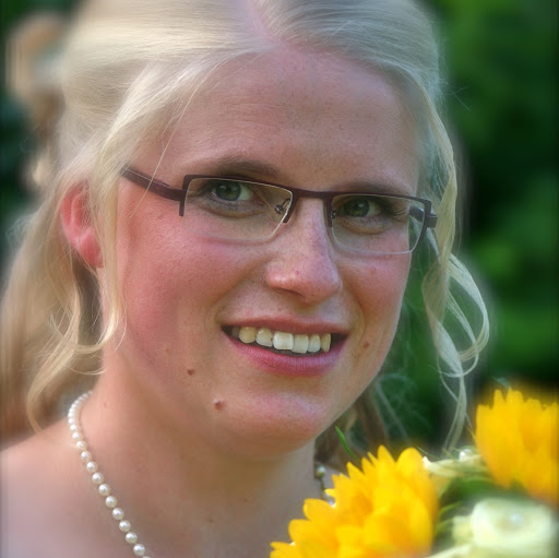 Julia Nolte Photo 4