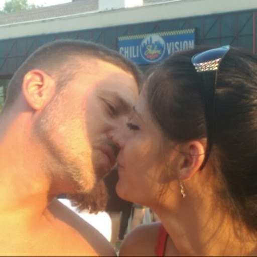 Bobbie Johnson Photo 35