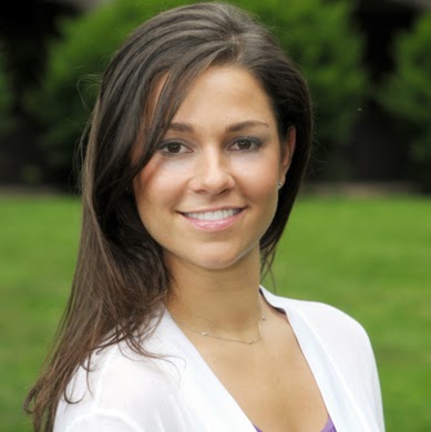 Stephanie Ellis Photo 33