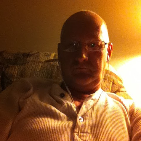 Daniel Thacker Photo 37