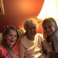 Tanya Robertson Photo 19