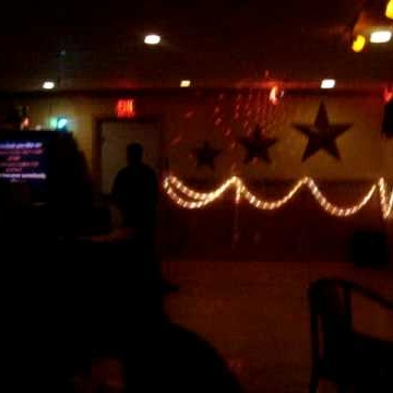 Stephanie Small Photo 20