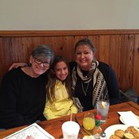 Paula Mills Photo 16