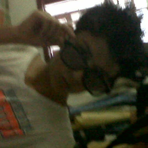 Alejandro Roldan Photo 21