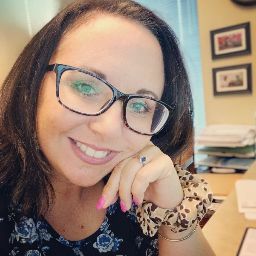 Danielle Selby Photo 3