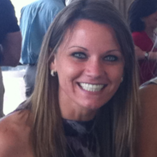 Courtney Thomas Photo 49
