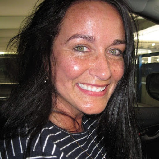 Cynthia Rive Photo 1