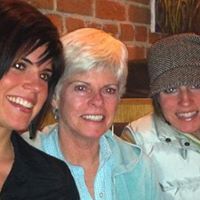 Ellen Stevens Photo 22