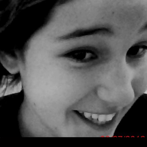 Sarah Silva Photo 39