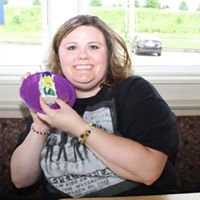 Jennifer Leach Photo 24