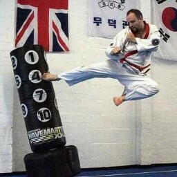 Adam Richards Photo 31