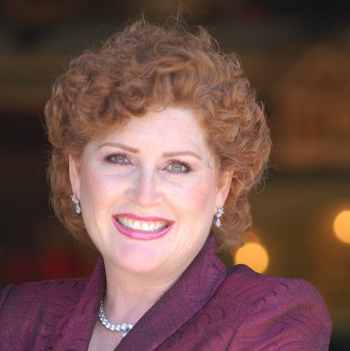 Monica Calderon Photo 39