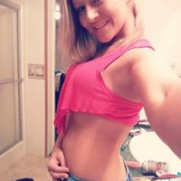 Jessica Huggins Photo 10