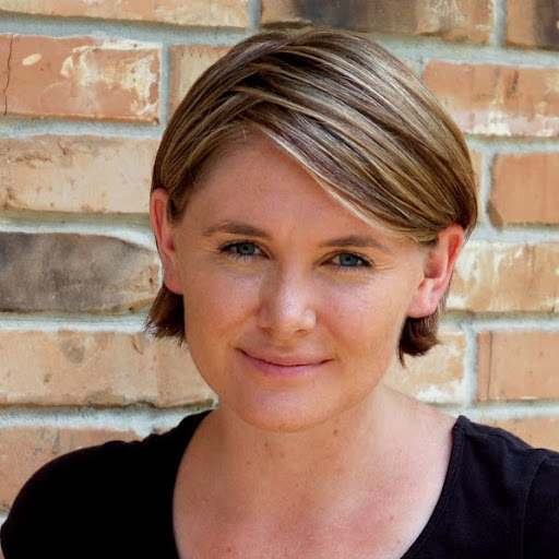 Amanda Dunlap Photo 18