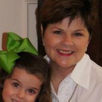 Michele Welch Photo 21