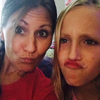 Kelly Gilbert Photo 24