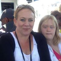 Kristin Fischer Photo 12
