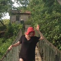 Penelope Cole Photo 18